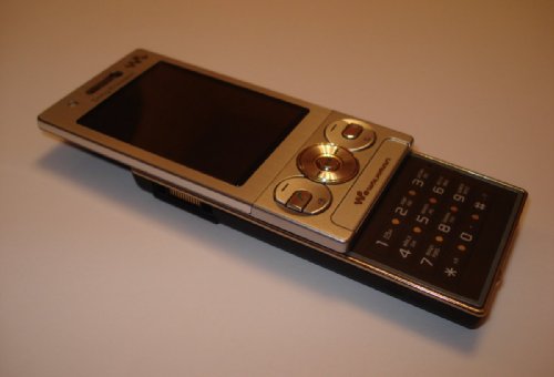  Sony Ericsson W705 -     