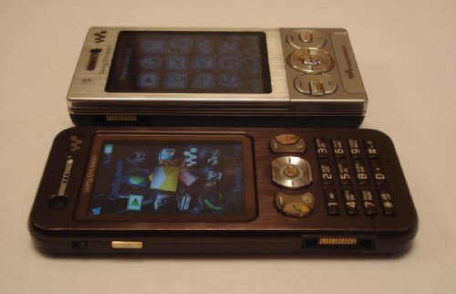  Sony Ericsson W705 -     