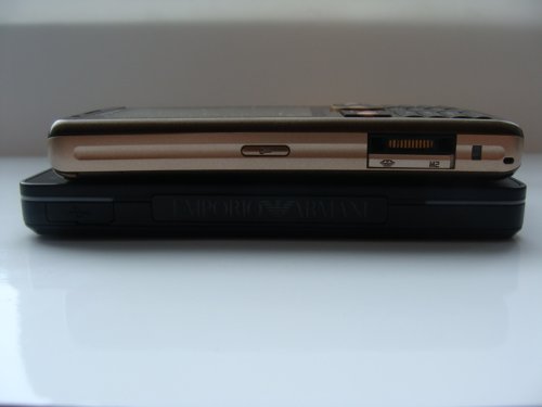 Samsung M7500 Emporio ARMANI Night Effect         !