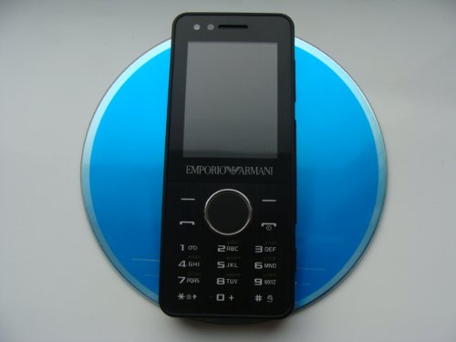 Samsung M7500 Emporio ARMANI Night Effect         !