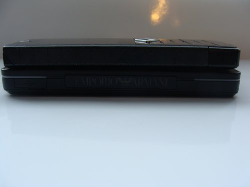Samsung M7500 Emporio ARMANI Night Effect         !