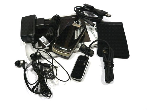  Nokia 6600 Fold   