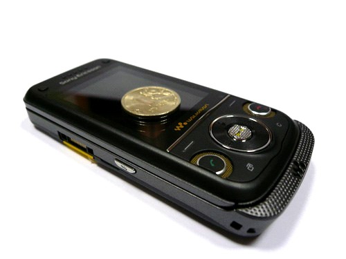    Sony Ericsson W760i   