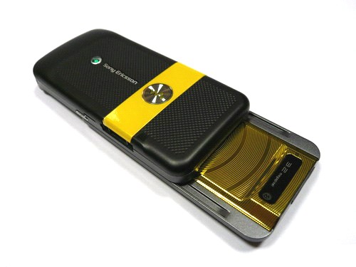    Sony Ericsson W760i   