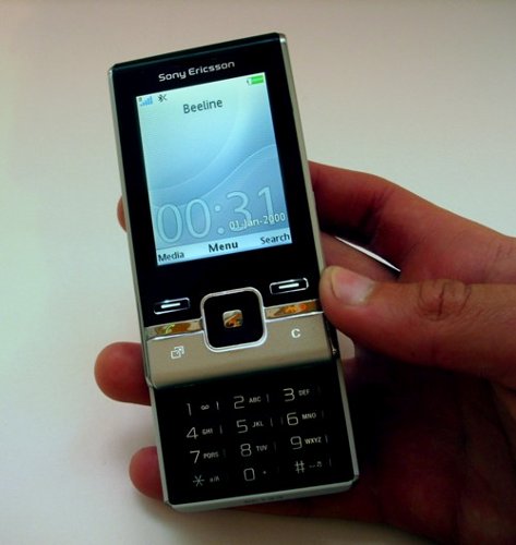  Sony Ericsson T715