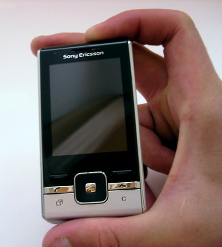  Sony Ericsson T715