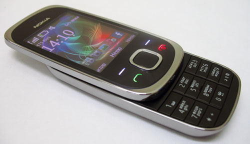 Nokia 7230