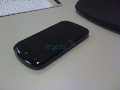 Windows Phone 7:     