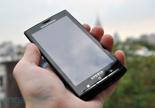 Sony Xperia X10i   -  3