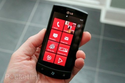 LG: Windows Phone 7   ,   