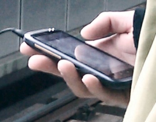     HTC   Android