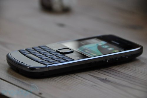 Nokia E6