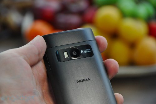 Nokia X7