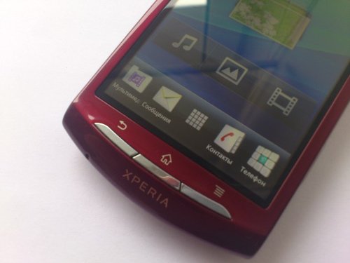  Sony Ericsson Xperia neo 