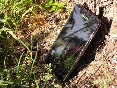  Samsung Galaxy R (i9301)