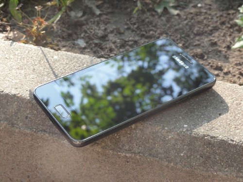  Samsung Galaxy R (i9301)