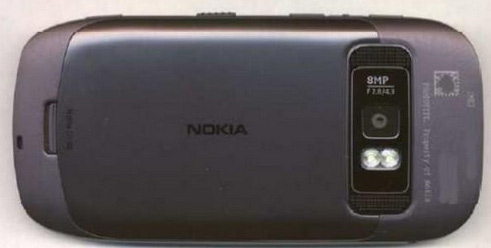 Nokia RM-744