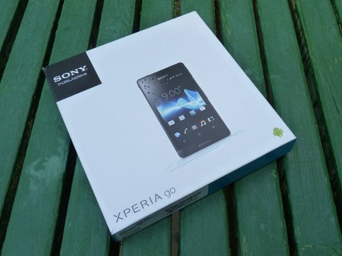  Sony XPERIA GO