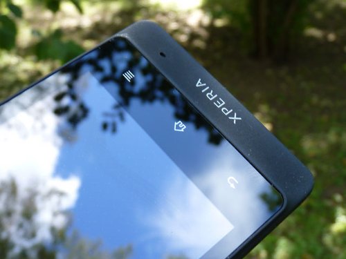  Sony XPERIA GO