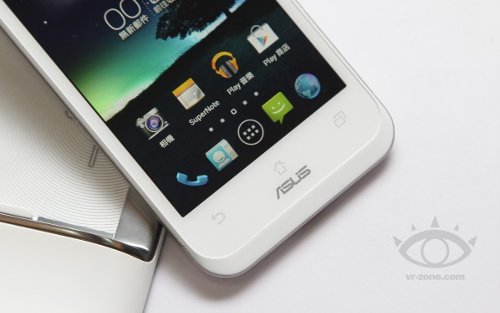 ASUS-PadFone-2-White-3