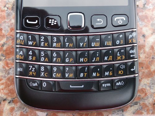  BlackBerry Bold 9790  BlackBerry Curve 9320