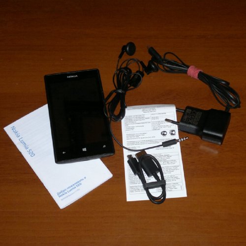  Nokia Lumia 520