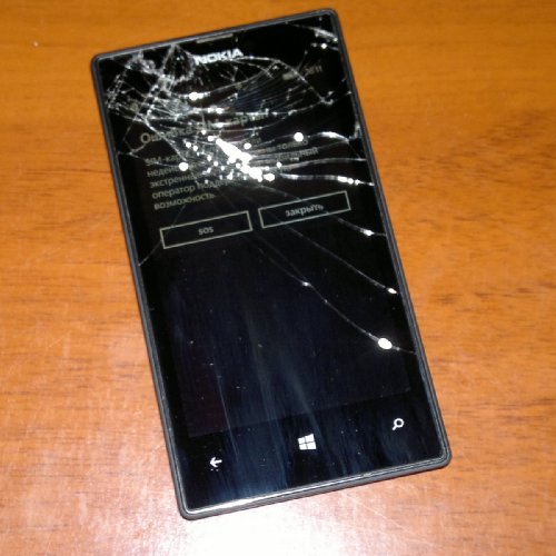  Nokia Lumia 520