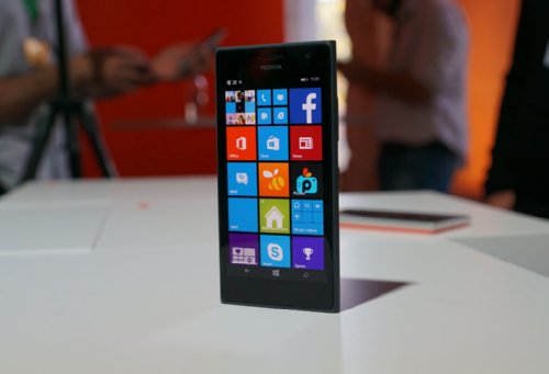 - Nokia Lumia 830    Lumia 730 / 735