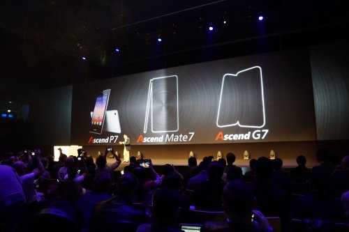 - Huawei Ascend Mate 7     Ascend P7 Sapphire  Ascend G7