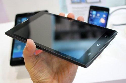 : Sunty Q72  Q82  LTE-  Windows 10 Mobile