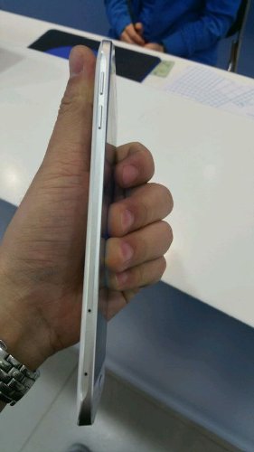 Samsung Galaxy A8   