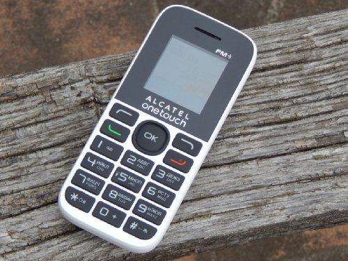 Личный опыт: Alcatel One Touch 1013D. «Звонилка» образца 2015 года