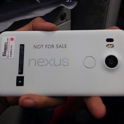 : LG Nexus 2015    Nexus 5X.  29 