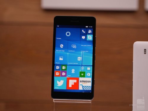   Microsoft: Lumia 950, Lumia 950XL, Lumia 550, Microsoft Surface 4 Pro, Surface Book   Band