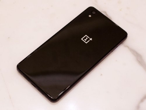    OnePlus X     !