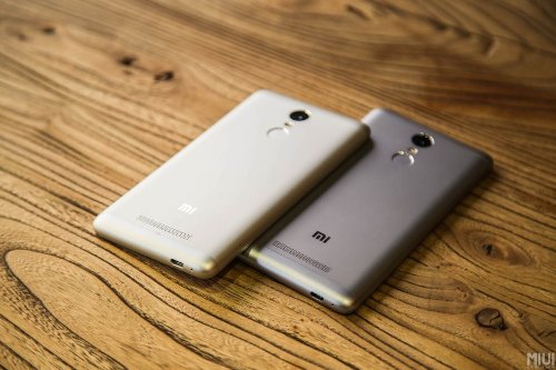 :  Xiaomi Redmi Note 3    Meizu metal