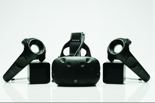 CES2016:    HTC Vive Pre    UA HealthBox