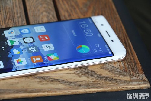 :  Vivo Xplay 5  6    Snapdragon 820  