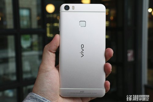 :  Vivo Xplay 5  6    Snapdragon 820  