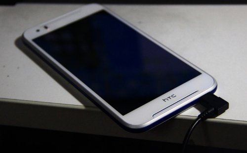 :      HTC Desire 830 