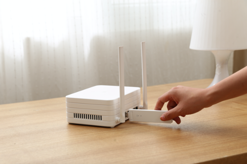: Xiaomi Wi-Fi Amplifier 2   $7