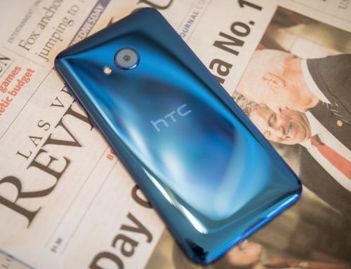 : HTC U Play      