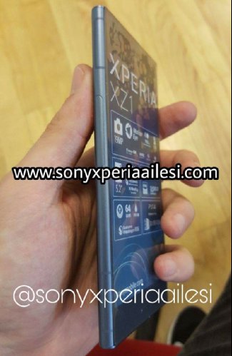 :  Sony Xperia XZ1    