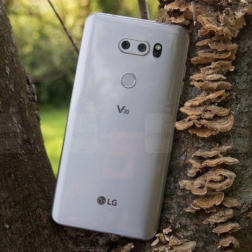 : LG V30  6- P-OLED-     
