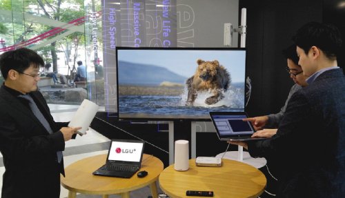 UHD  LG+  Huawei