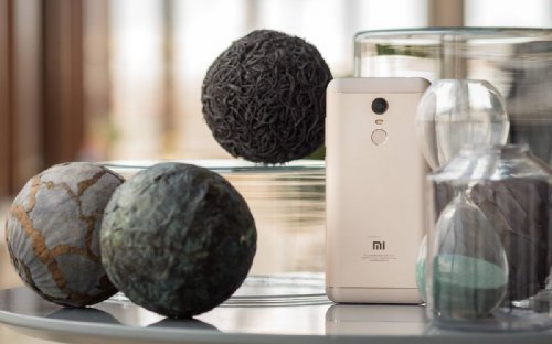 :  Xiaomi Redmi Note 5  Redmi Note 5 Pro    