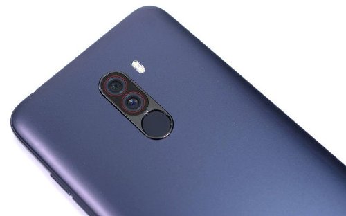 :     Xiaomi Pocophone F1