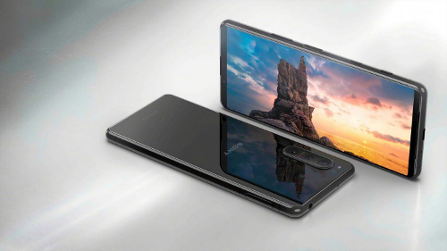:  Sony Xperia 5 II       