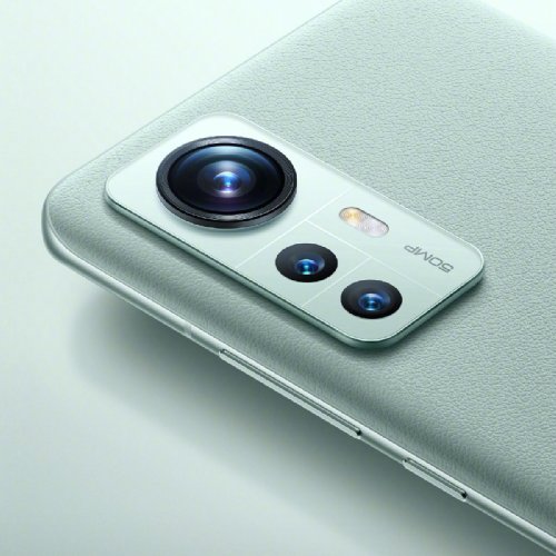:  Xiaomi 12  
