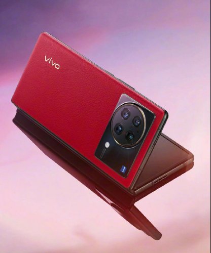 Слухи: Изображения складного смартфона Vivo X Fold+ появились в сети